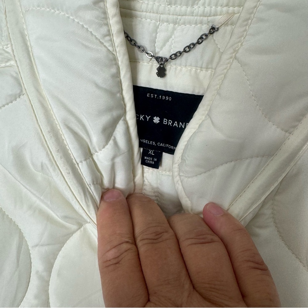 Lucky Brand Polyester quilted full zip jacket size xl - Picture 2 of 3